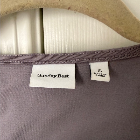Aritzia Lavender Long Sleeve Crop Top - Picture 2 of 5